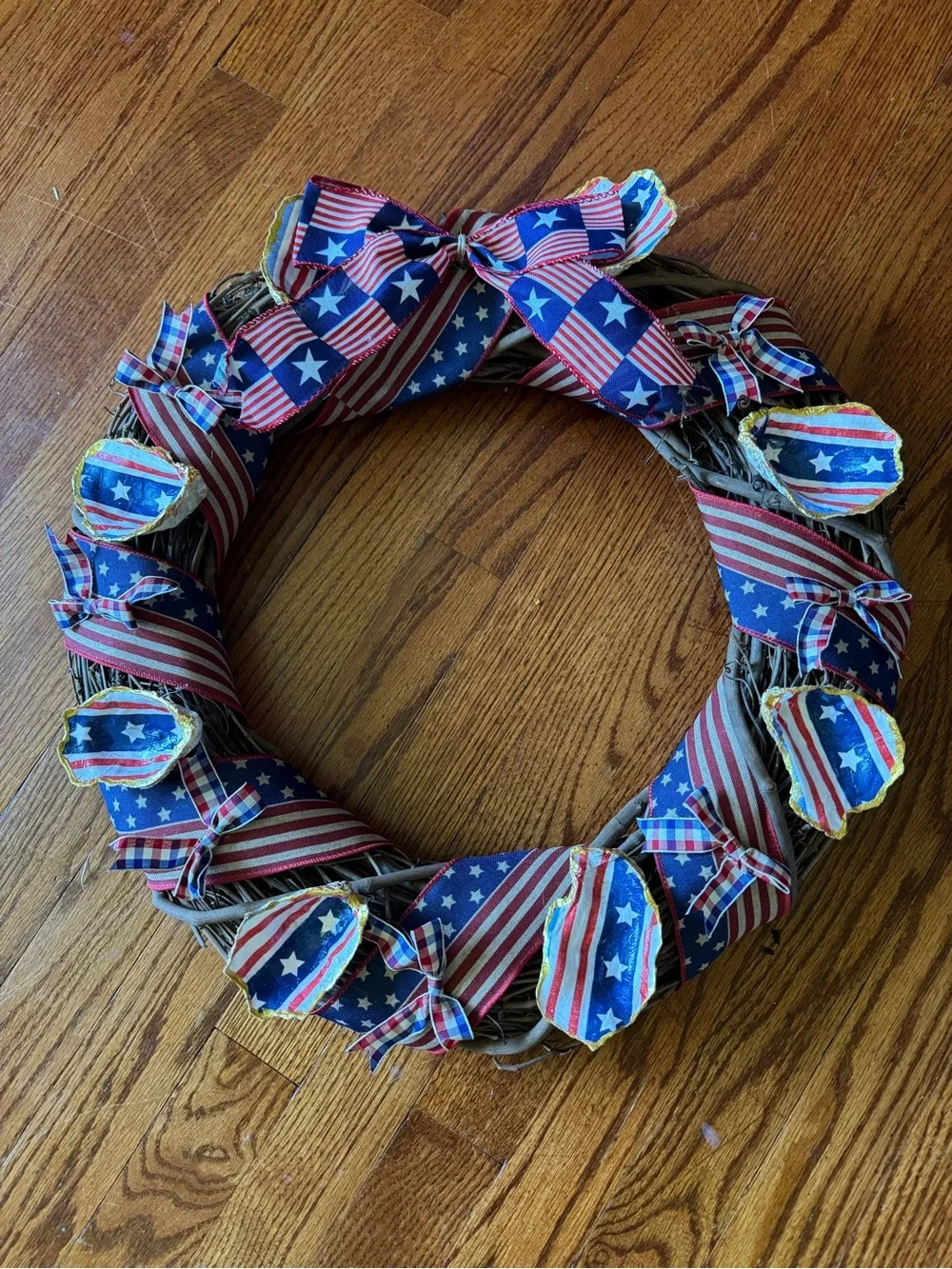 Patriotic Star & Stripe Shell Wreath - Red, White & Blue
